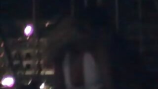 O ruivo acorda e é atacado pelo hardcore