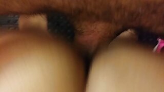 Jadi geulis brunette bikang nyieun video panas dina kanyataanana amatir show, ngaraosan