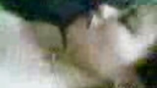 Jadi geulis brunette kabogoh nyieun awezone sex lelembut video di imah, ngaraosan