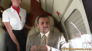 Loira com gozo na cara